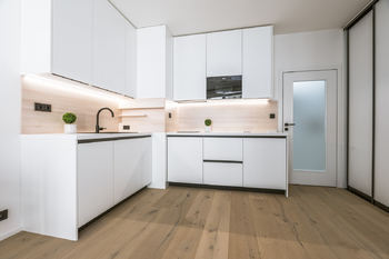 KUCHYNSKY KOUT - Pronájem bytu 1+kk v osobním vlastnictví 26 m², Praha 10 - Vršovice