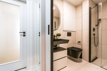 KOUPELNA - Pronájem bytu 1+kk v osobním vlastnictví 26 m², Praha 10 - Vršovice