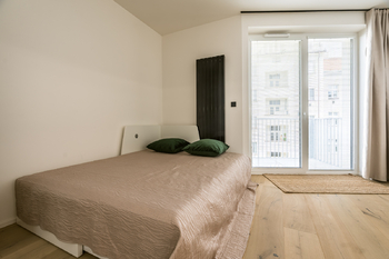 DVOULŮŽKO - Pronájem bytu 1+kk v osobním vlastnictví 26 m², Praha 10 - Vršovice