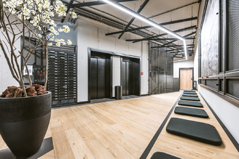 VÝTAHY  - Pronájem bytu 1+kk v osobním vlastnictví 26 m², Praha 10 - Vršovice