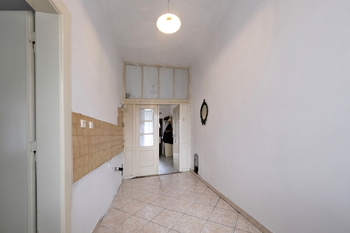 Středová chodba - Prodej domu 117 m², Chotilsko