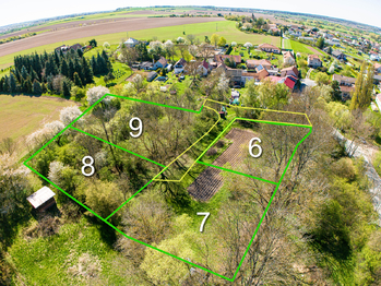Prodej pozemku 1265 m², Tuklaty
