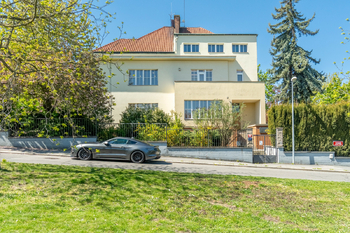 Prodej domu 564 m², Praha 6 - Střešovice