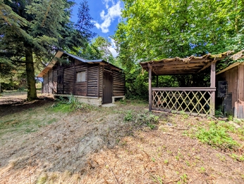 zatím s malou chatou ... - Prodej pozemku 1590 m², Herálec