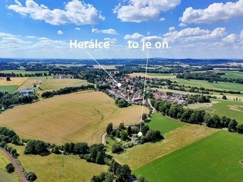 zde na vás čeká ... - Prodej pozemku 1590 m², Herálec 