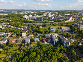 Prodej pozemku 1025 m², Praha 5 - Hlubočepy