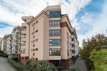 Pronájem bytu 1+kk v osobním vlastnictví 31 m², Praha 6 - Břevnov