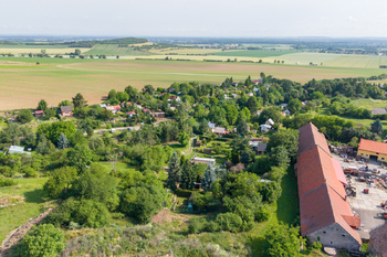 Letecký snímek pozemku a okolí - Prodej pozemku 345 m², Křečhoř