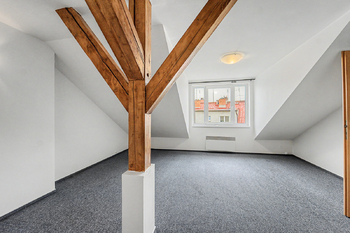 Prodej bytu 6 a více v osobním vlastnictví 149 m², Praha 6 - Dejvice