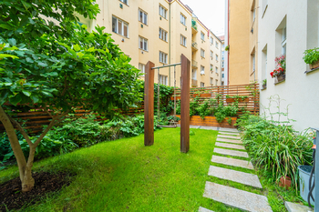 Prodej bytu 6 a více v osobním vlastnictví 149 m², Praha 6 - Dejvice