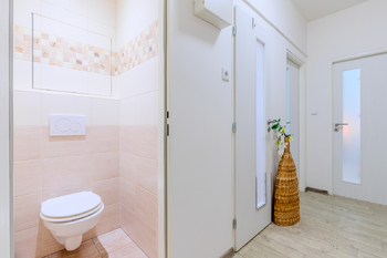 Prodej bytu 2+1 v osobním vlastnictví 54 m², Praha 6 - Veleslavín
