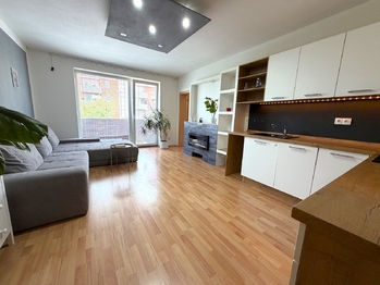 Pronájem bytu 2+kk v osobním vlastnictví 50 m², Hostivice