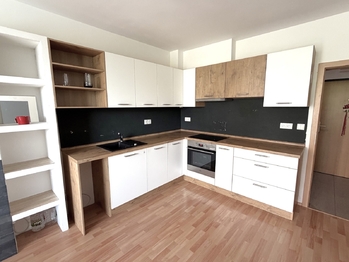 Pronájem bytu 2+kk v osobním vlastnictví 50 m², Hostivice