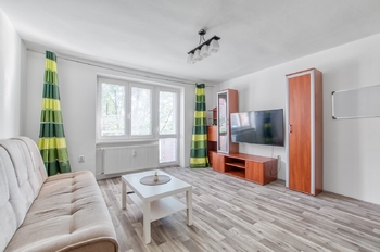 +420 739 604 767 I www.vaclavadamcik.cz I vaclav.adamcik@re-max.cz I pronájem bytu Frýdek-Místek - Pronájem bytu 2+1 v osobním vlastnictví 60 m², Frýdek-Místek