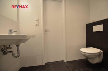 Prodej bytu 1+kk v osobním vlastnictví 33 m², Praha 5 - Stodůlky