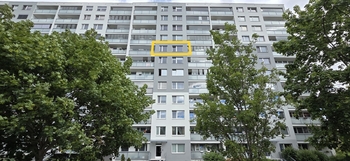 Byt se nachází v 8. patře - Pronájem bytu 2+kk v osobním vlastnictví 46 m², Praha 5 - Stodůlky
