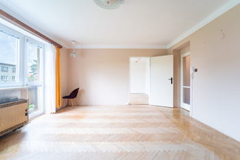 Prodej bytu 3+1 v osobním vlastnictví 65 m², Pečky