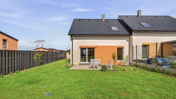 Pronájem domu 96 m², Nehvizdy