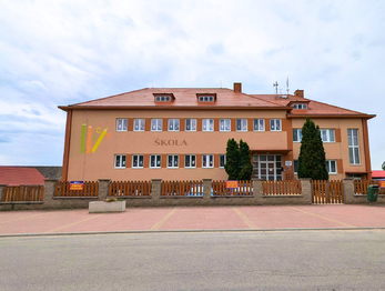 MŠ a ZŠ - Prodej domu 83 m², Trstěnice