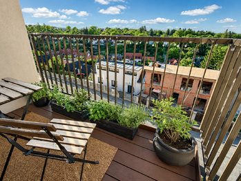 Balkon - Prodej bytu 3+kk v osobním vlastnictví 120 m², Praha 6 - Suchdol