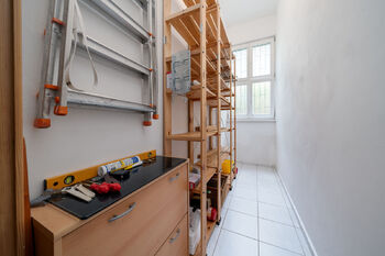 Komora - Pronájem bytu 2+kk v osobním vlastnictví 67 m², Praha 7 - Holešovice