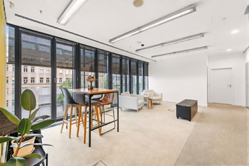 Pronájem kancelářských prostor 353 m², Praha 1 - Nové Město