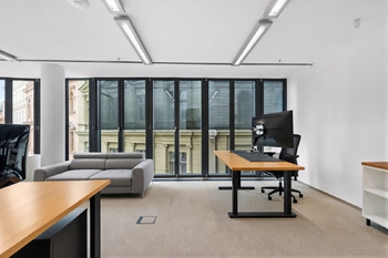 Pronájem kancelářských prostor 353 m², Praha 1 - Nové Město