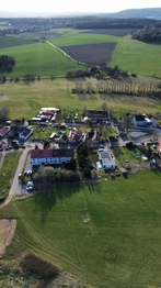 Prodej pozemku 1215 m², Narysov
