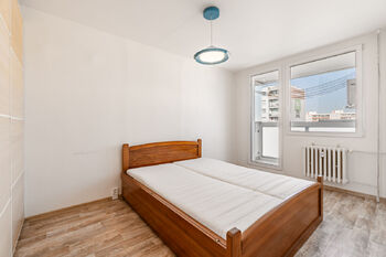 Prodej bytu 2+kk v osobním vlastnictví 62 m², Praha 6 - Řepy