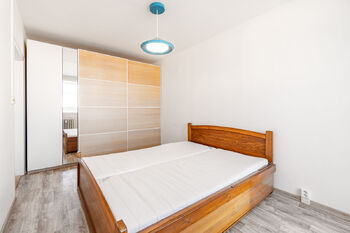 Prodej bytu 2+kk v osobním vlastnictví 62 m², Praha 6 - Řepy