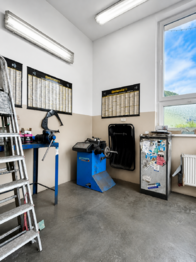 autoservis/pneuservis - Prodej obchodních prostor, Ústí nad Labem