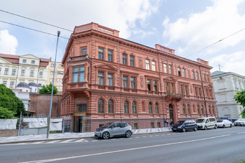 Pronájem bytu 2+kk v osobním vlastnictví 48 m², Hradec Králové