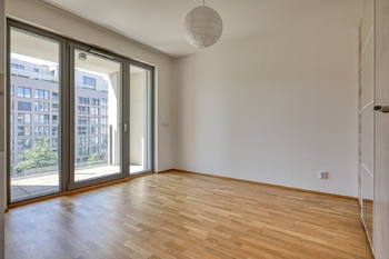 Pokoj 14,1 m2 - Pronájem bytu 4+kk v osobním vlastnictví 103 m², Praha 8 - Karlín