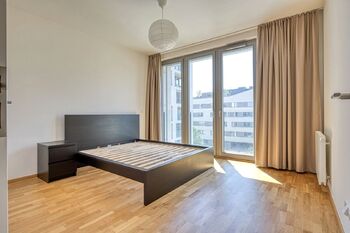 Ložnice - Pronájem bytu 4+kk v osobním vlastnictví 103 m², Praha 8 - Karlín