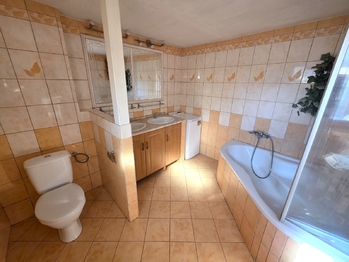 Prodej domu 144 m², Nevojice