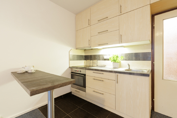 Prodej bytu 1+kk v osobním vlastnictví 30 m², Praha 4 - Hodkovičky