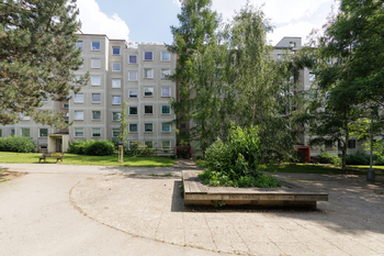 Prodej bytu 1+kk v osobním vlastnictví 30 m², Praha 4 - Hodkovičky