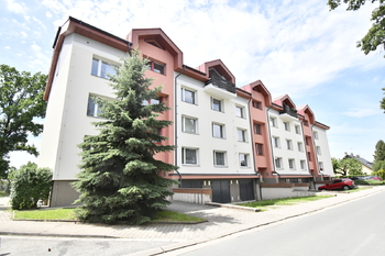 Pronájem bytu 3+1 v osobním vlastnictví 66 m², Hradec Králové