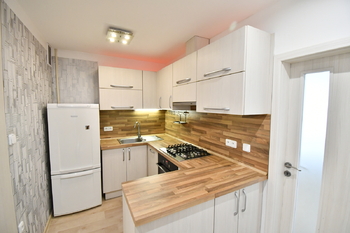Pronájem bytu 3+1 v osobním vlastnictví 66 m², Hradec Králové