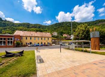 zastávky BUS - Prodej restaurace 801 m², Ústí nad Labem