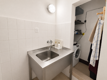Pronájem restaurace 170 m², Praha 2 - Vinohrady