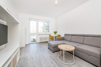 Pronájem bytu 2+1 v osobním vlastnictví 52 m², Praha 9 - Letňany