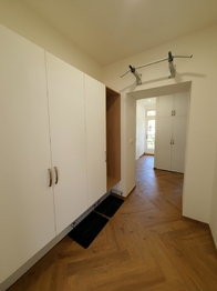 Pronájem bytu 2+kk v osobním vlastnictví 66 m², Praha 3 - Žižkov
