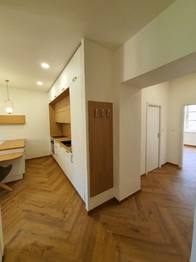 Pronájem bytu 2+kk v osobním vlastnictví 66 m², Praha 3 - Žižkov