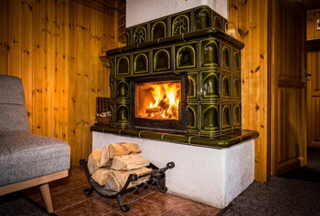Kachlová kamna - Prodej domu 61 m², Horní Maršov