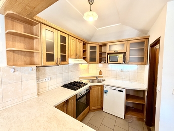 Pronájem bytu 2+1 v osobním vlastnictví 72 m², Vysoký Újezd