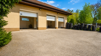Prodej kancelářských prostor 300 m², Smiřice