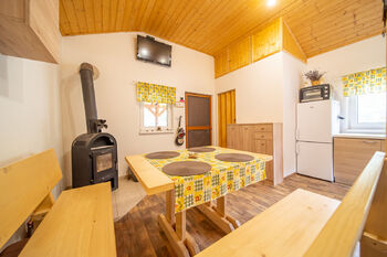 Prodej zemědělského objektu 467 m², Mírov