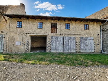 Prodej domu 512 m², Zálužice