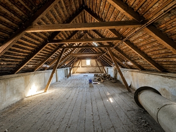 Prodej domu 512 m², Zálužice